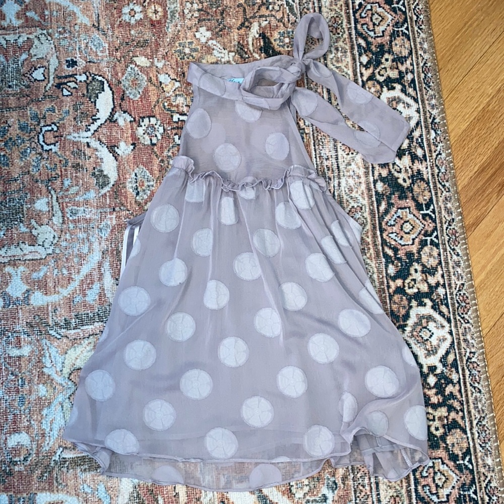 Cute polka dot blouse! - Picture 1 of 6